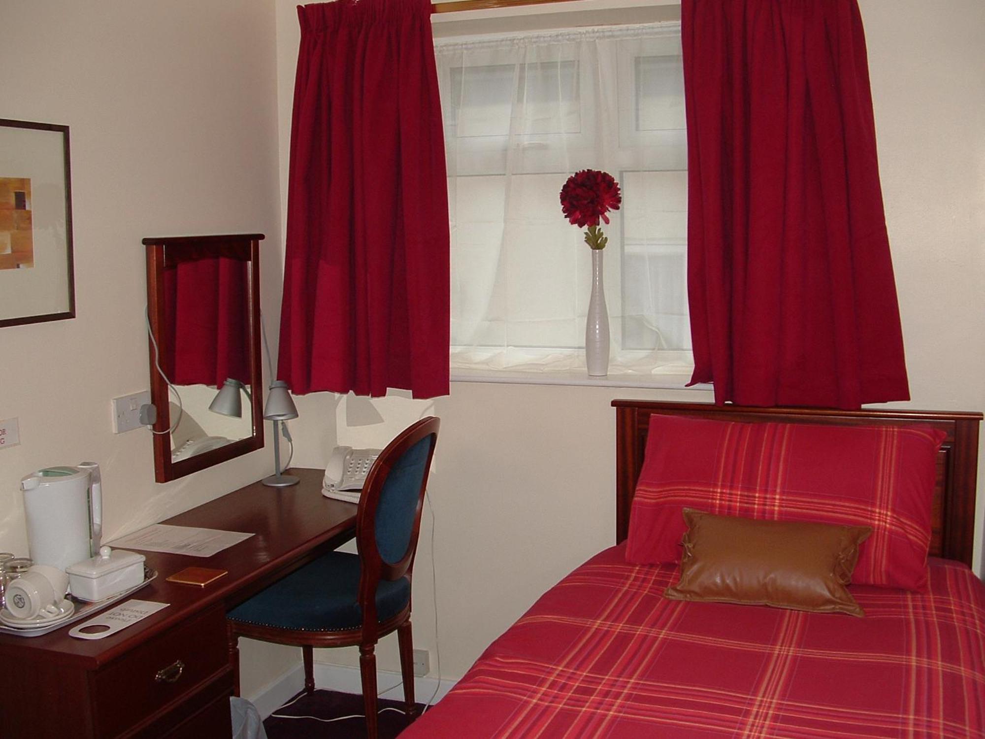 The Waverley Hotel Crewe Exteriör bild