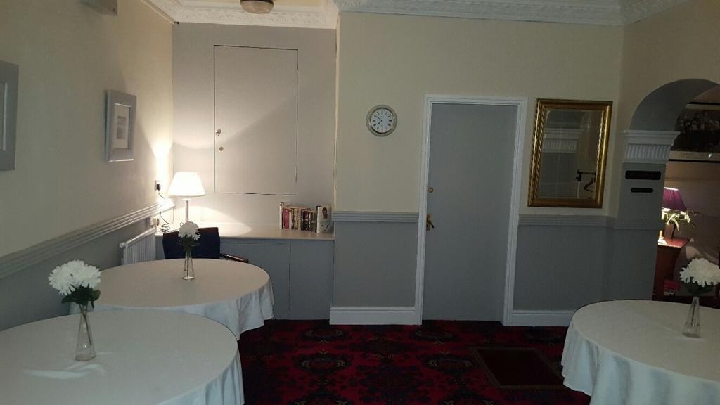 The Waverley Hotel Crewe Exteriör bild